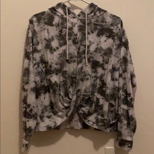 gray tie die cropped hoodie